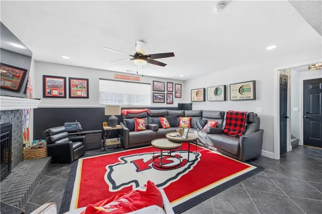 $390,000 | 2805 Quail Drive, St. Joseph, MO 64506