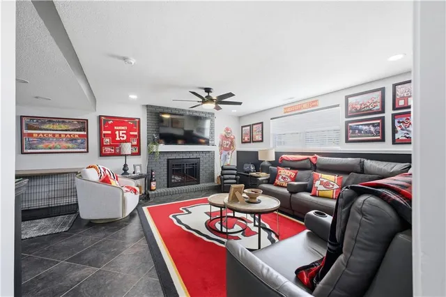 $390,000 | 2805 Quail Drive, St. Joseph, MO 64506