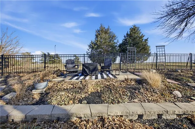 $390,000 | 2805 Quail Drive, St. Joseph, MO 64506