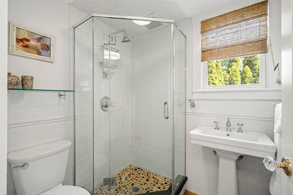 69 Gale Road Swampscott, MA 01907 - Photo 35 of 42