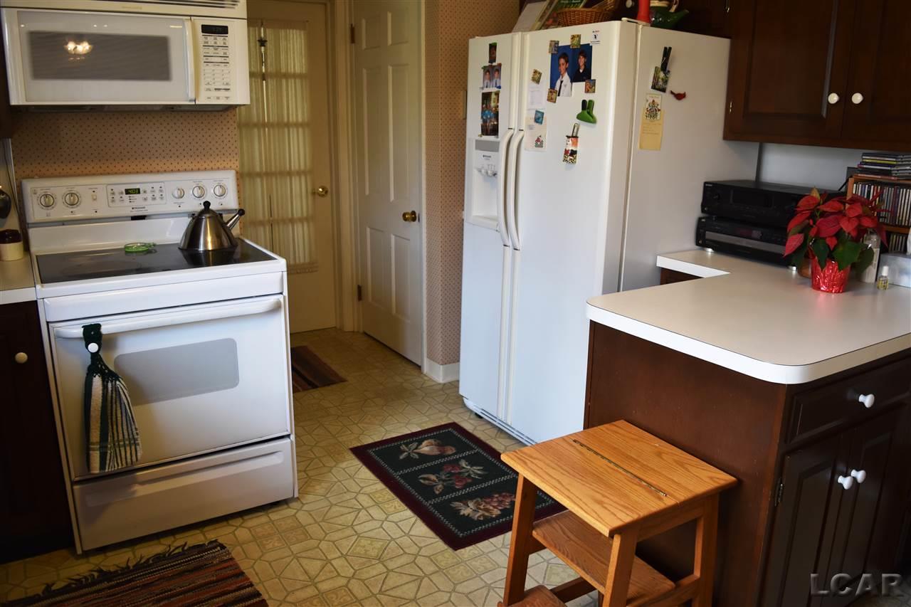 1365 Trenton Road Adrian, MI 49221 - Photo 8 of 41 Kitchen 2