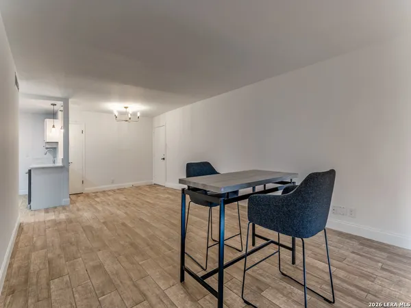 $124,900 | 8058 Broadway, Unit 255T, San Antonio, TX 78209