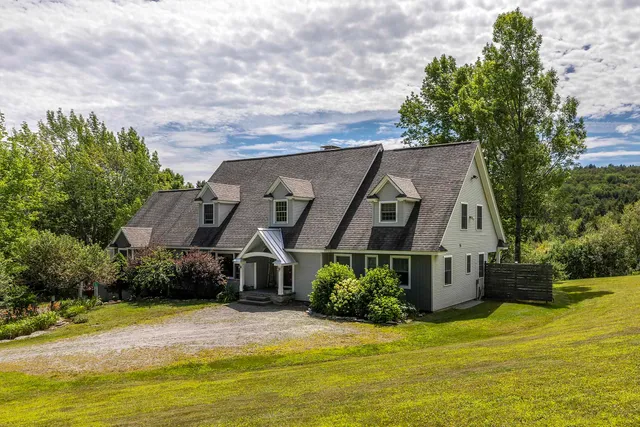 $1,255,000 | 136 Yeaw Road, Dover, VT 05341