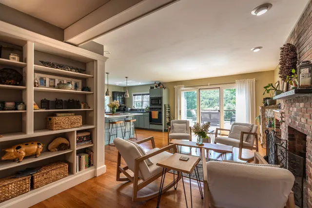 $1,255,000 | 136 Yeaw Road, Dover, VT 05341