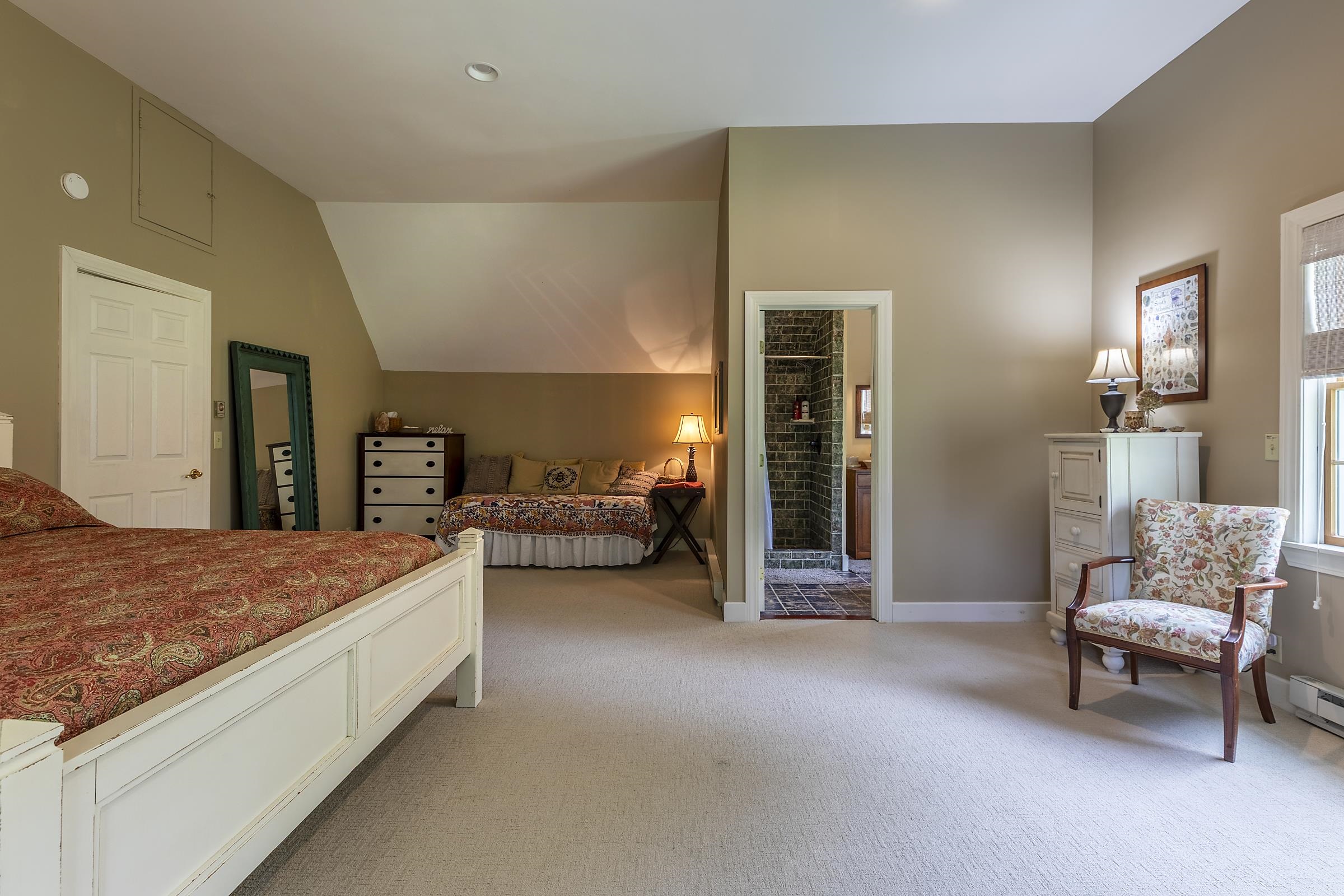 136 Yeaw Road Dover, VT 05341 - Photo 37 of 60