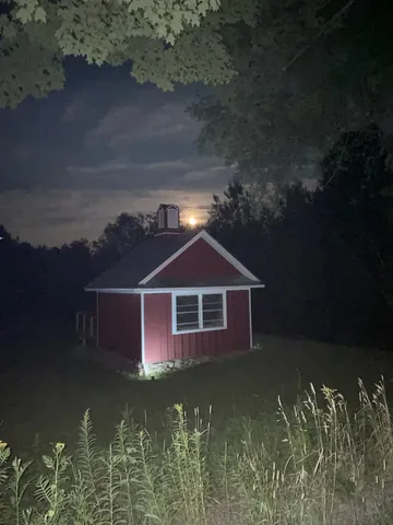 $1,255,000 | 136 Yeaw Road, Dover, VT 05341