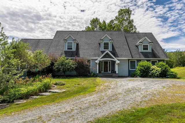 $1,255,000 | 136 Yeaw Road, Dover, VT 05341