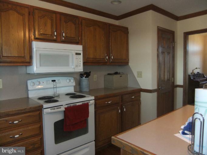 14013 Barnhart Road Clear Spring, MD 21722 - Photo 22 of 30 Kitchen