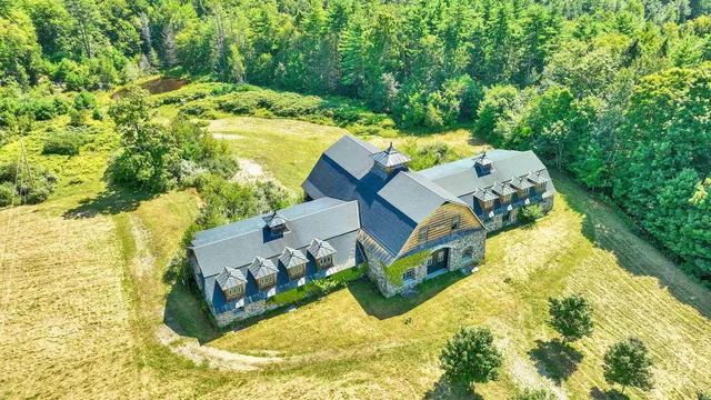 $1,900,000 | 63 Old Street Road, Peterborough, NH 03458