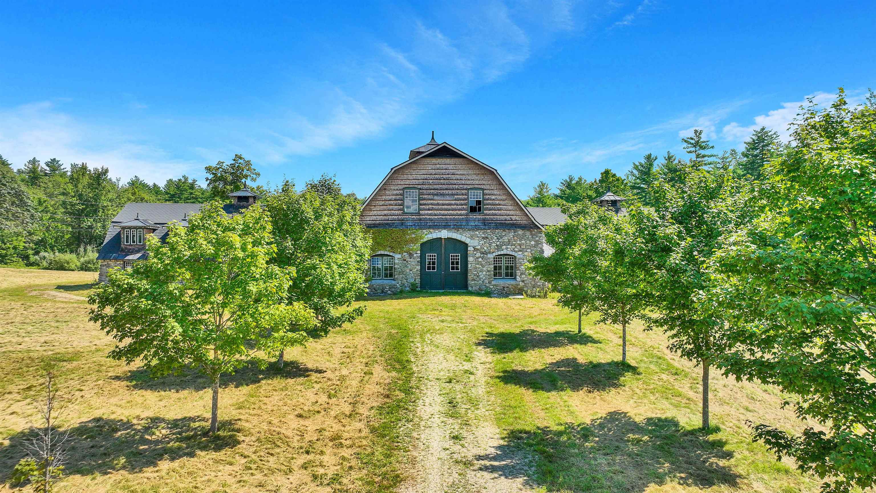 63 Old Street Road Peterborough, NH 03458 - Photo 3 of 25