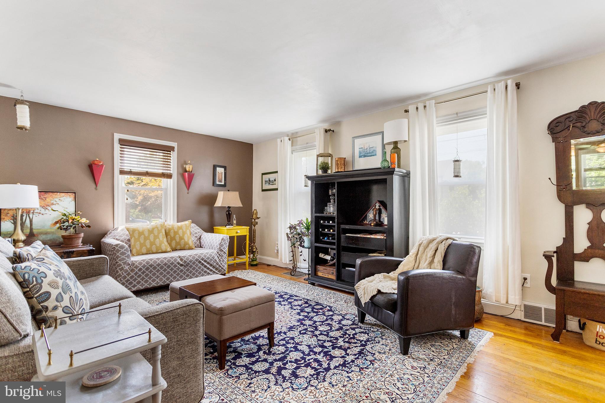 211 Maple Road Wallingford, PA 19086 - Photo 5 of 33