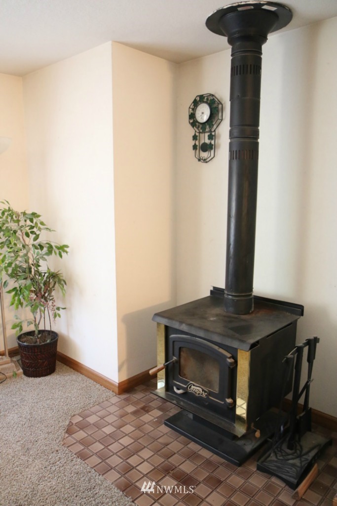 22621 13th Place West Bothell, WA 98021 - Photo 7 of 9