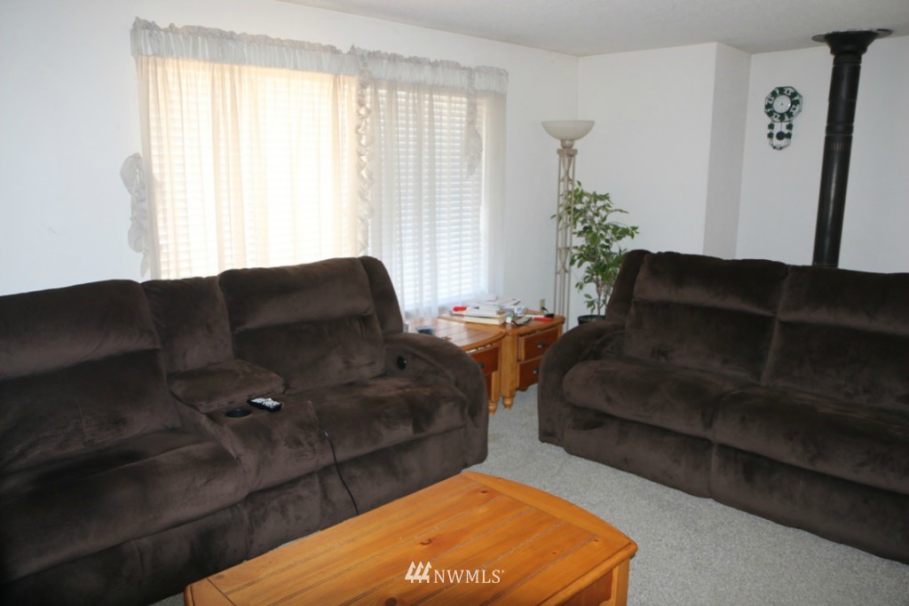 22621 13th Place West Bothell, WA 98021 - Photo 9 of 9