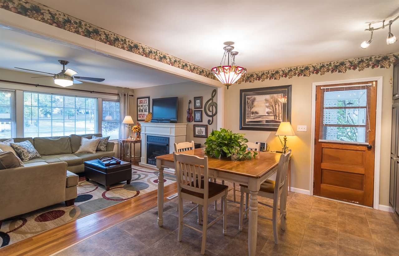 100 Robin Road Waynesboro, VA 22980 - Photo 8 of 29 Gallery Image 8