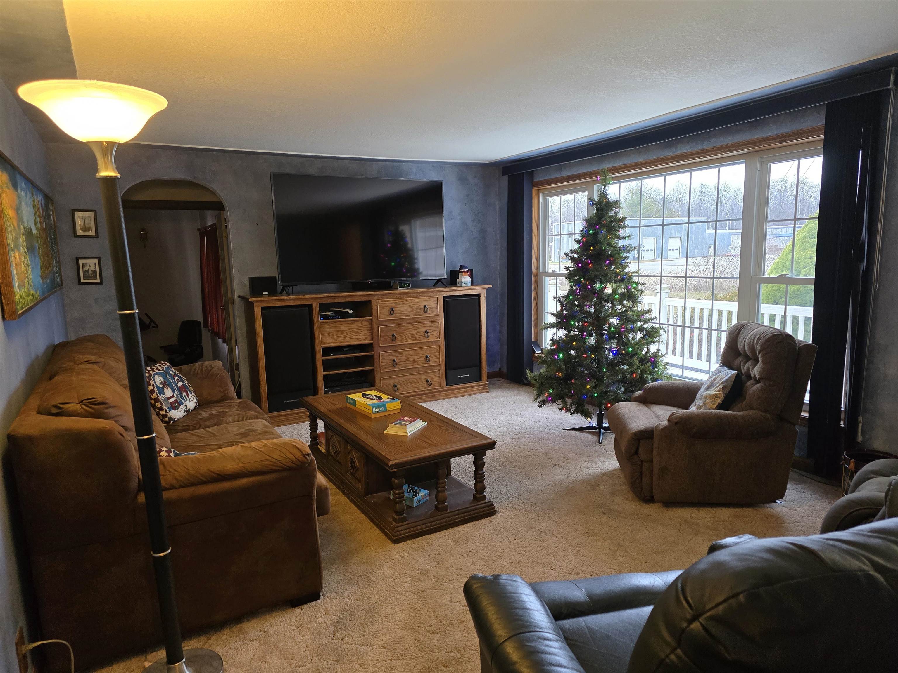 5634 South Huron Road Pinconning, MI 48650 - Photo 16 of 47