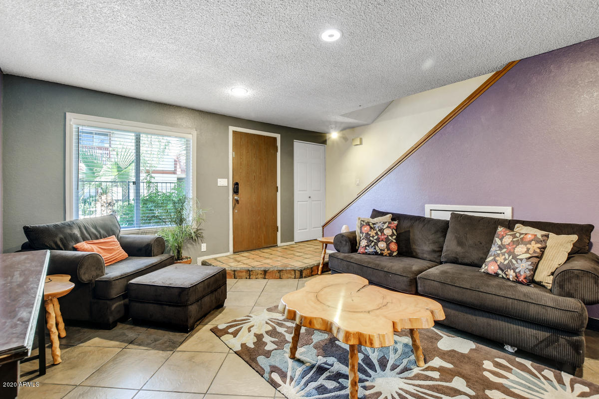 1402 East Osborn Road, Unit 4 Phoenix, AZ 85014 - Photo 5 of 32 1402-East-Osborn-Road-14