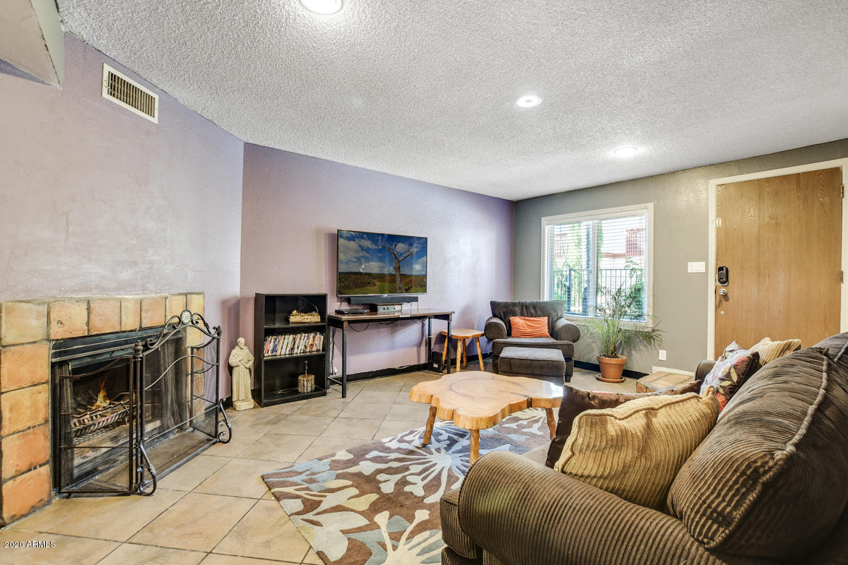 1402 East Osborn Road, Unit 4 Phoenix, AZ 85014 - Photo 6 of 32 1402-East-Osborn-Road-15