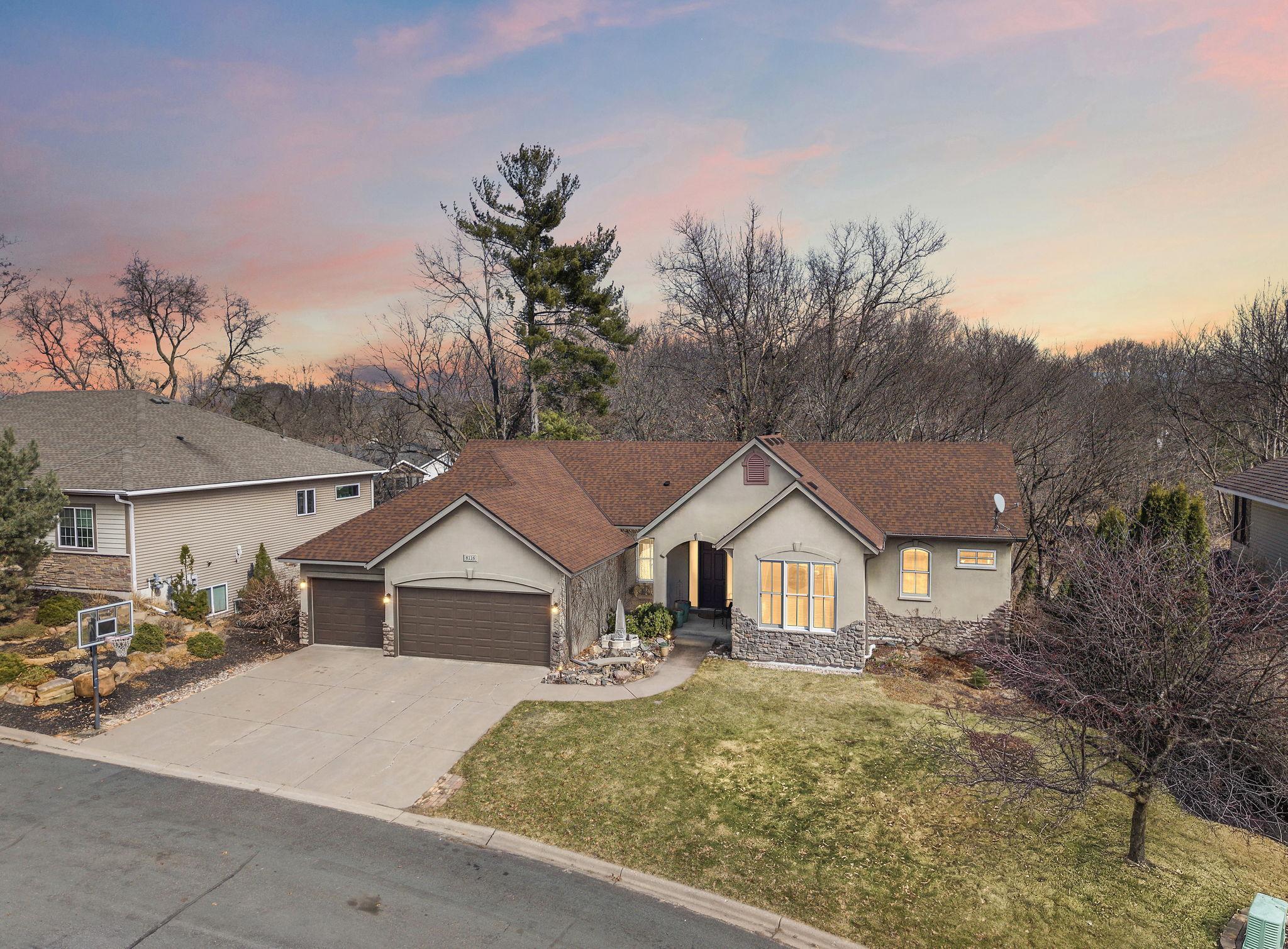8116 Clifford Circle Inver Grove Heights, MN 55076 - Photo 1 of 47