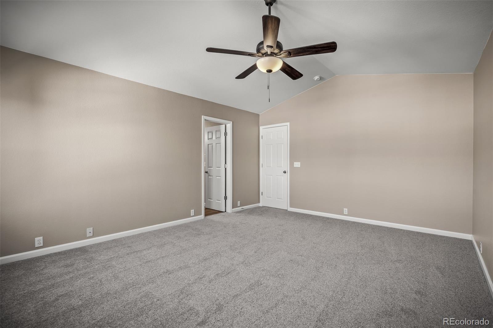 3919 Diamond Ridge View Colorado Springs, CO 80918 - Photo 23 of 49