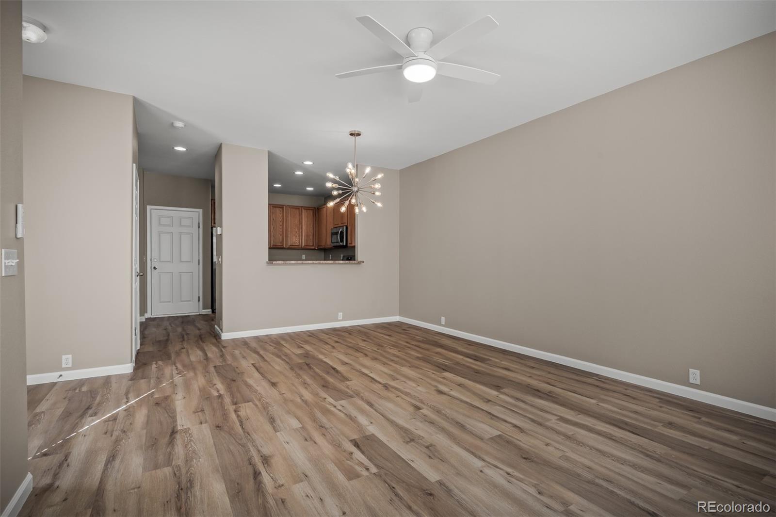 3919 Diamond Ridge View Colorado Springs, CO 80918 - Photo 10 of 49