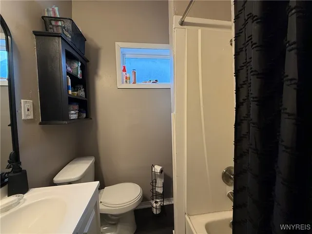 $164,900 | 293 Ontario Street, Buffalo, NY 14207