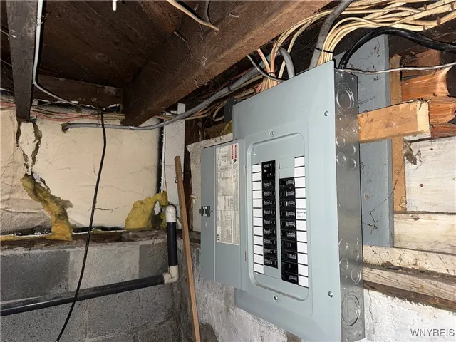 $164,900 | 293 Ontario Street, Buffalo, NY 14207