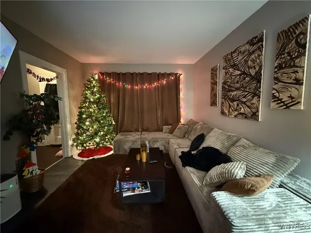 $164,900 | 293 Ontario Street, Buffalo, NY 14207