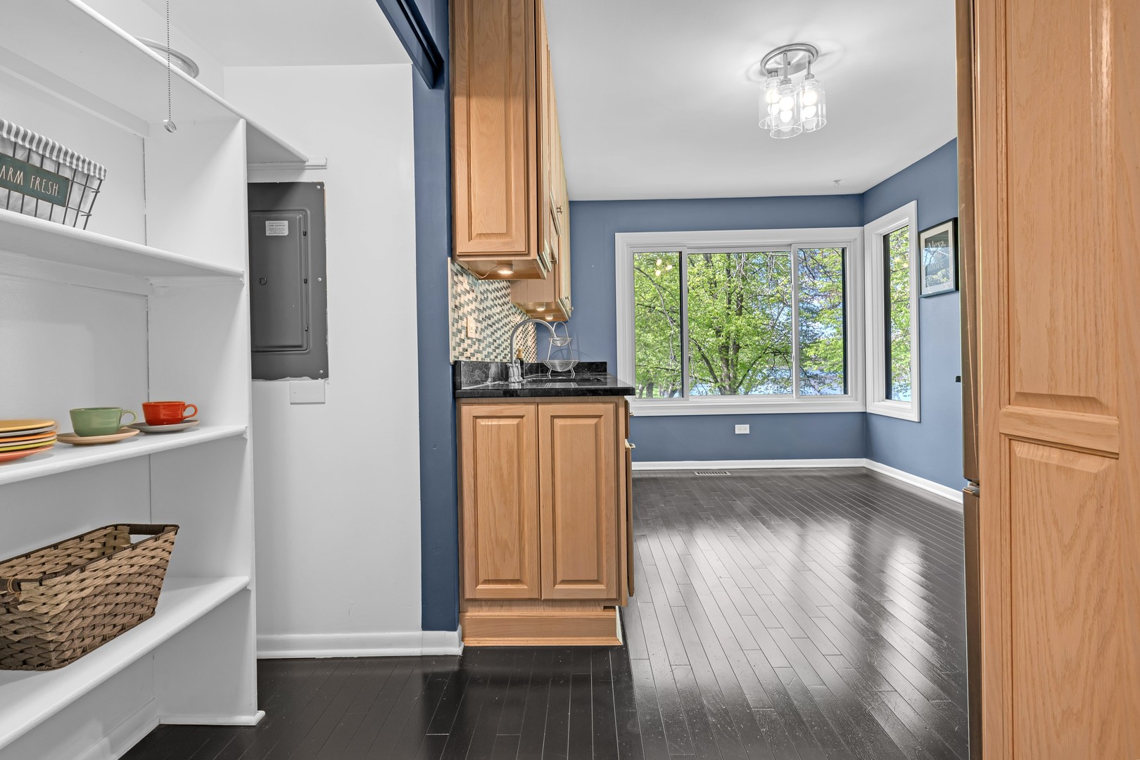 744 Old Barn Road, Unit A Lake Barrington, IL 60010 - Photo 16 of 39 Gallery Image 16
