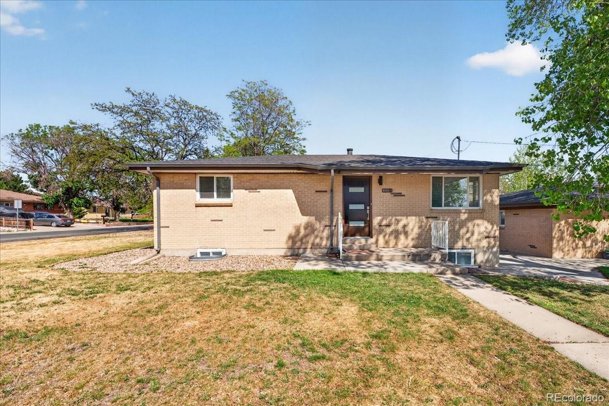 9030 Elm Court Denver, CO 80260 - Photo 2 of 50