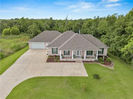 $375,000 | 5138 Orleans Way, Marrero, LA 70072