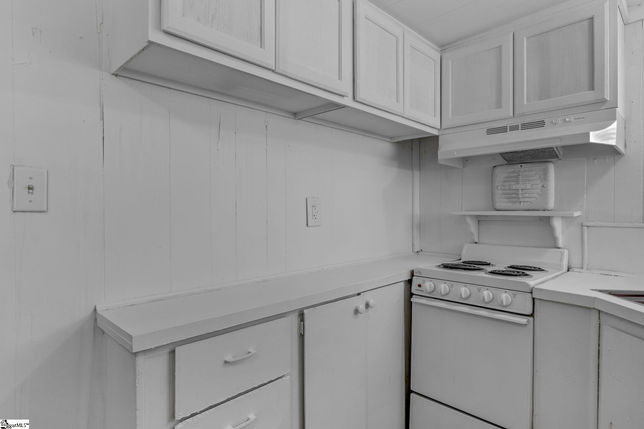 204 Hiles Street Easley, SC 29642 - Photo 11 of 24