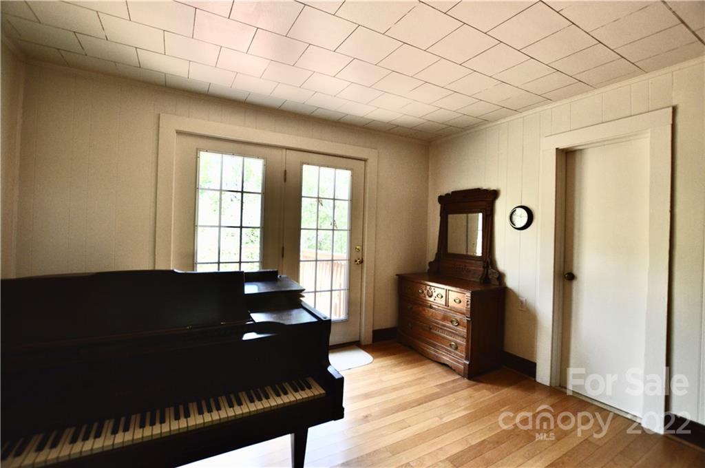 2221 Pine Ridge Avenue Morganton, NC 28655 - Photo 20 of 23 Gallery Image 20
