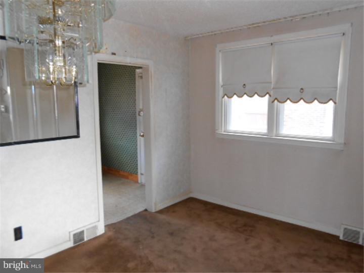 8501 Lynnewood Road Philadelphia, PA 19150 - Photo 6 of 19