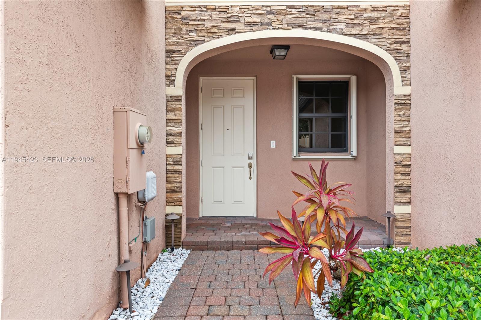 3777 Southeast 3rd Street Homestead, FL 33033 - Photo 2 of 34