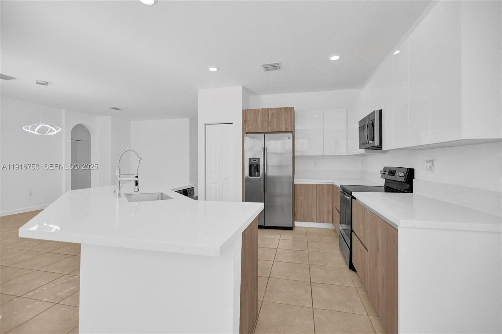 3504 West 94th Street, Unit 3504 Hialeah, FL 33018 - Photo 3 of 52