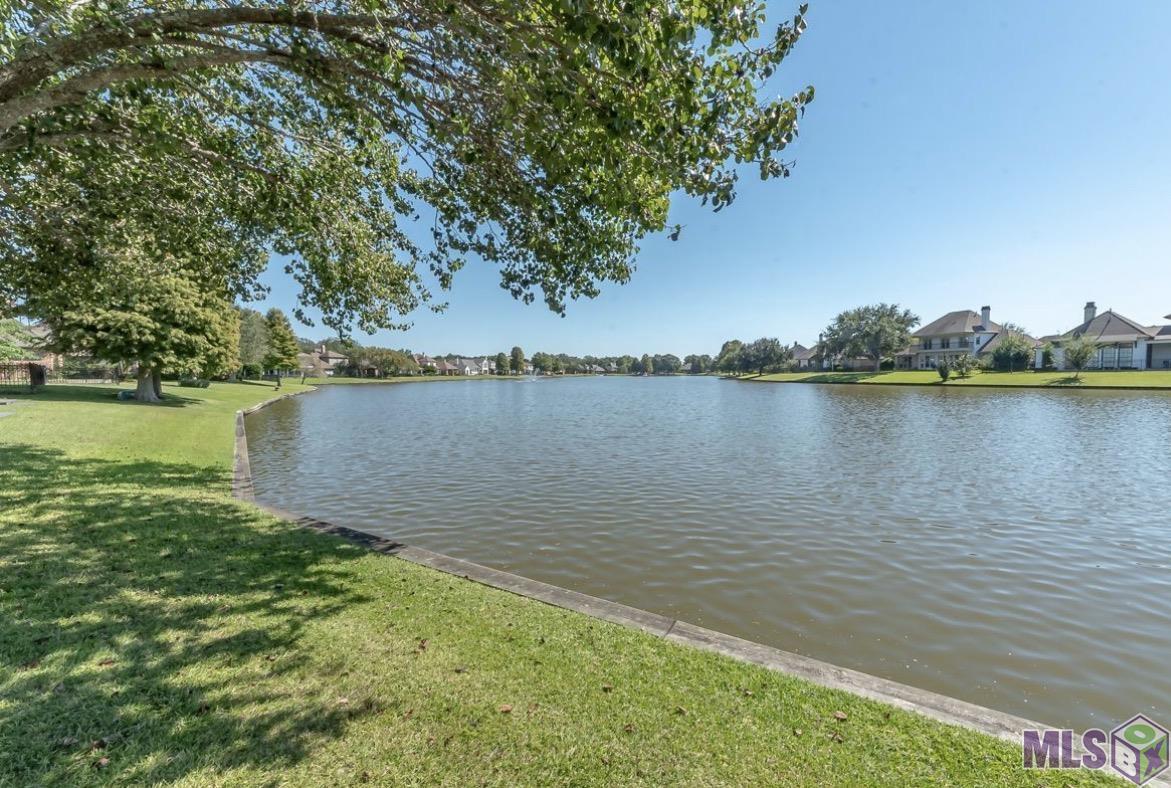 313 Grand Lakes Drive Baton Rouge, LA 70810 - Photo 5 of 5 Gallery Image 5