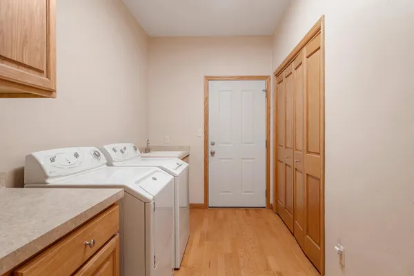 $439,000 | 1024 Day Lily Court, Plymouth, WI 53073