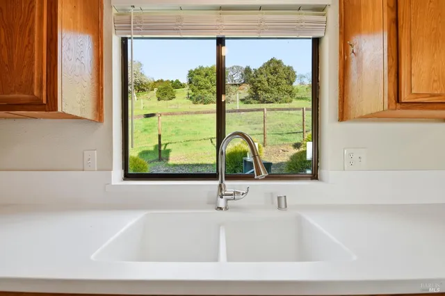 $1,049,000 | 5827 La Cuesta Drive, Santa Rosa, CA 95409