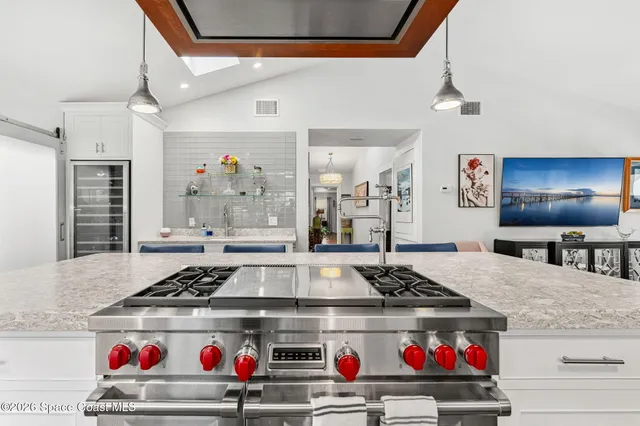 $549,900 | 400 East Melbourne Avenue, Melbourne, FL 32901