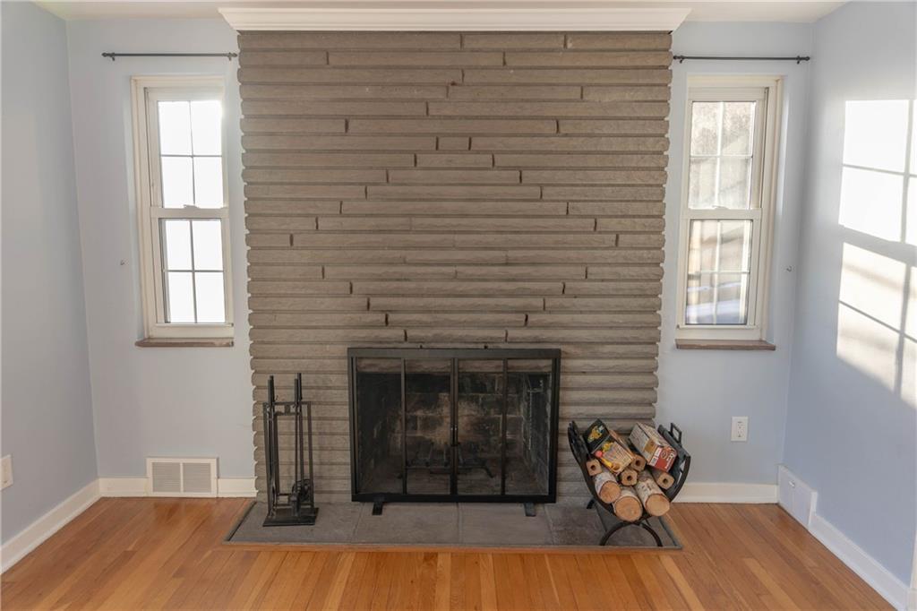 2523 Collins Road Pittsburgh, PA 15235 - Photo 3 of 27 Log Fireplace