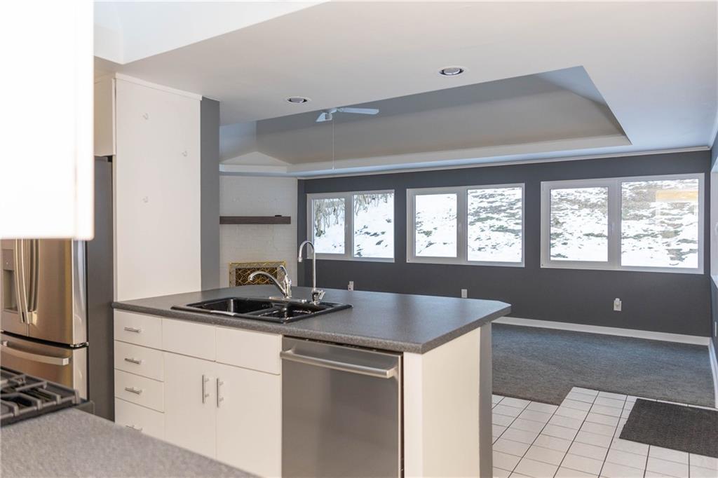 2523 Collins Road Pittsburgh, PA 15235 - Photo 9 of 27 Kitchen Island