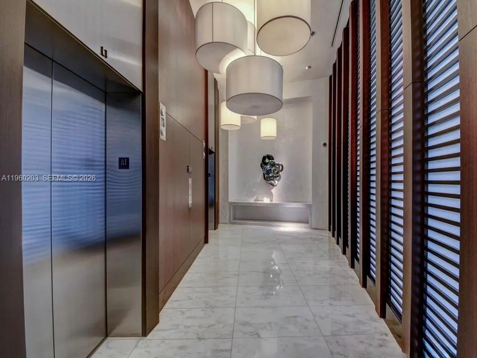 200 Biscayne Blvd Way, Unit 501 Miami, FL 33131 - Photo 15 of 15 a view of a bathroom