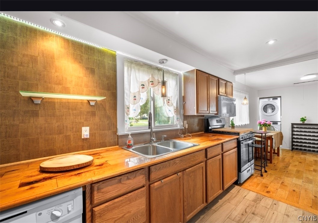 124 Nock Street Rome, NY 13440 - Photo 8 of 18