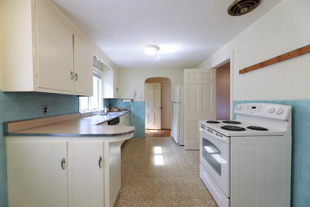 21 Hazelmere Road Boston, MA 02131 - Photo 3 of 41 Gallery Image 3