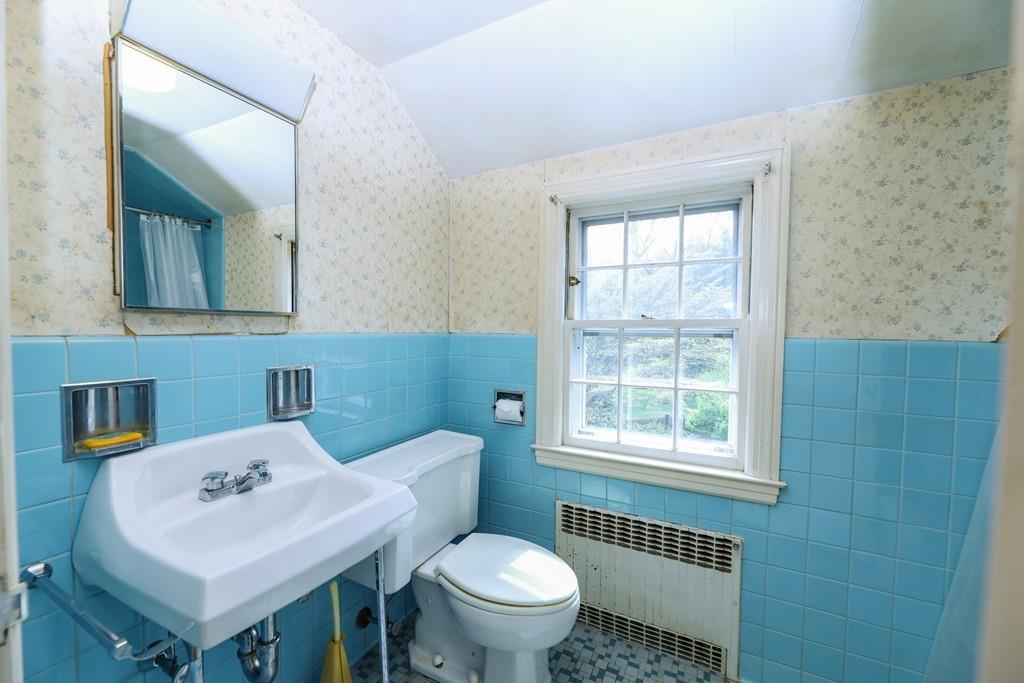 21 Hazelmere Road Boston, MA 02131 - Photo 8 of 41 Gallery Image 8