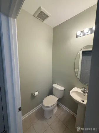 $4,000 | 8 Andrews Way, Piscataway, NJ 08854