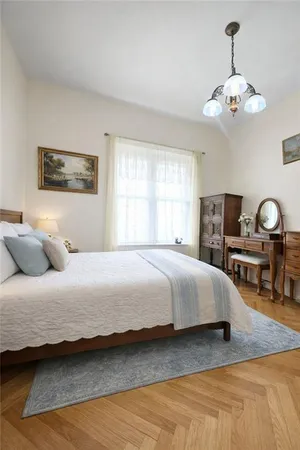 $1,598,000 | 3923 Avenue R | Marine Park