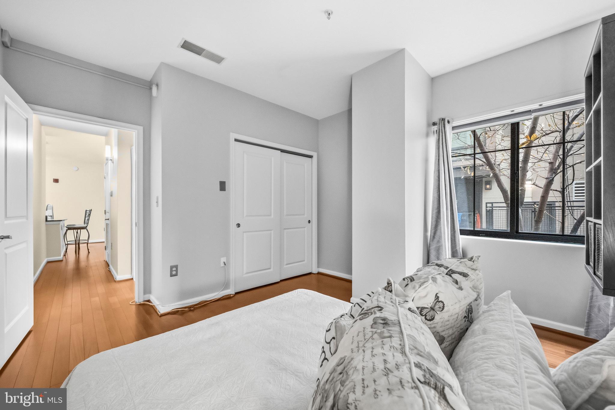 7923 Eastern Avenue Northwest, Unit 105 Silver Spring, MD 20910 - Photo 18 of 32