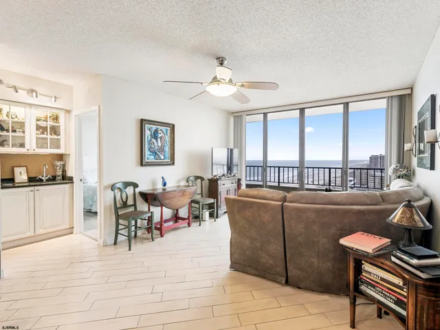 $325,000 | 3851 Boardwalk, Unit 1910, Atlantic City, NJ 08401