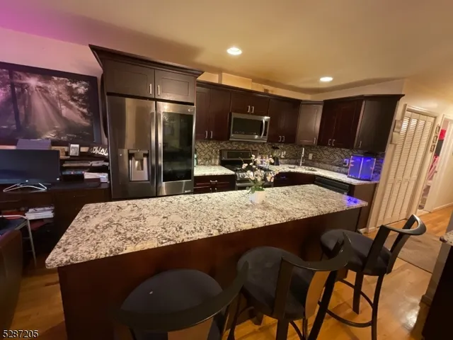 $1,100,000 | 10 Miller Street, Jersey City, NJ 07304